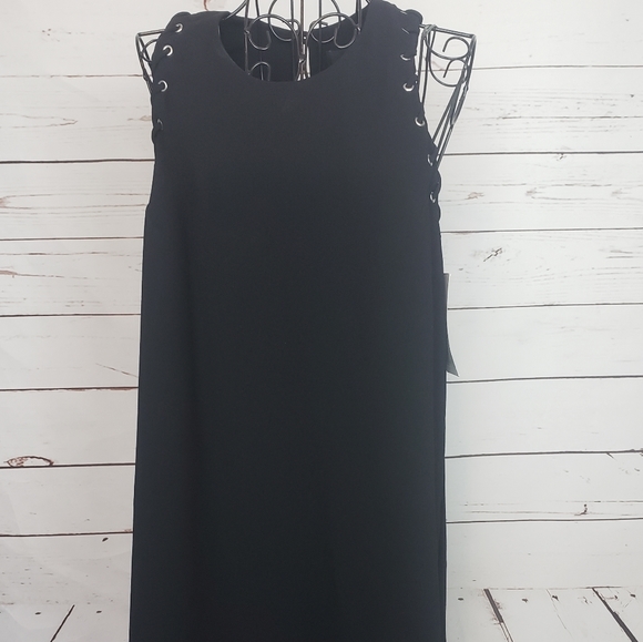 Karen Kane Black Sleeveless Shift Dress - Picture 4 of 10